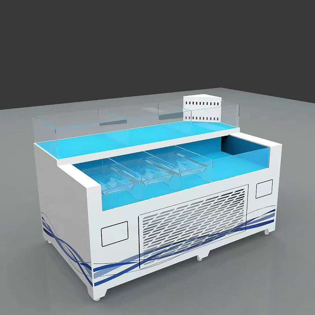 Supermarket seafood tanks