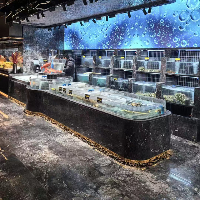 Supermarket seafood tanks