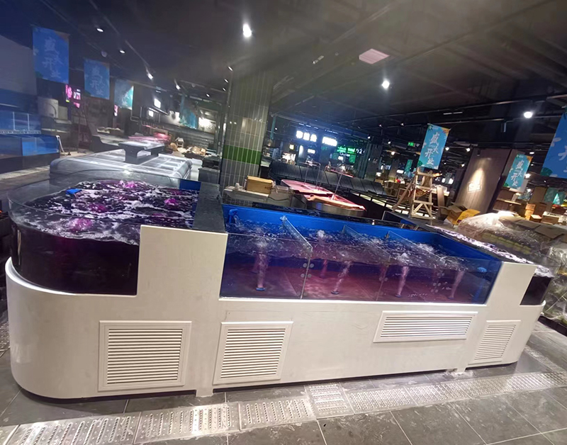 Oval seafood tank