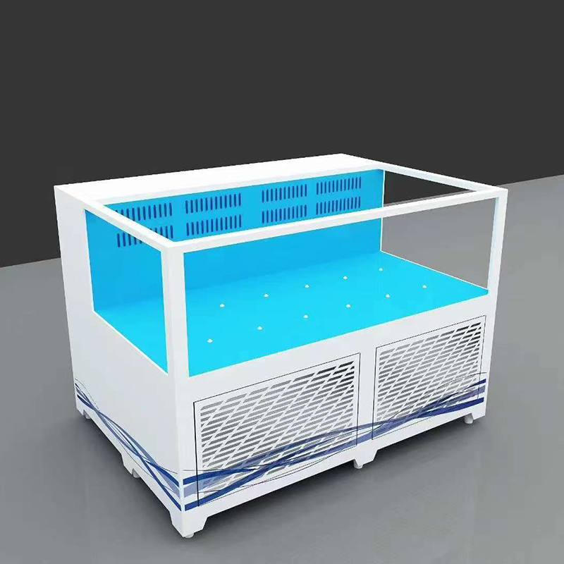 Supermarket seafood tanks
