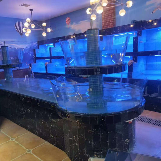 Supermarket seafood tanks