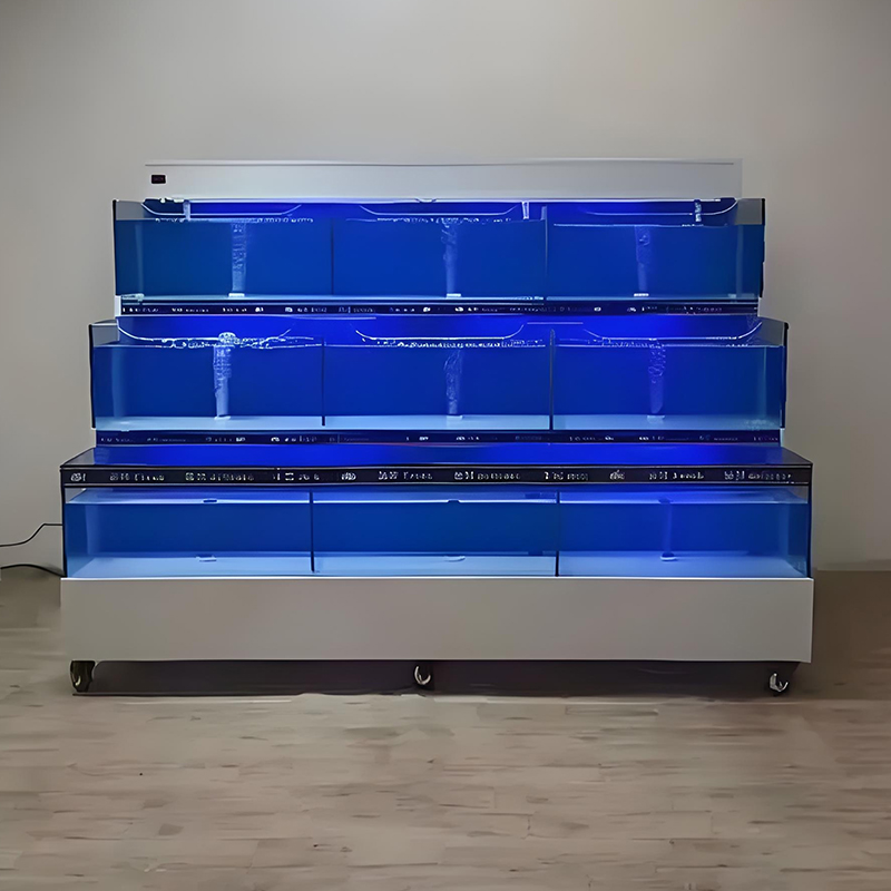Supermarket seafood tanks